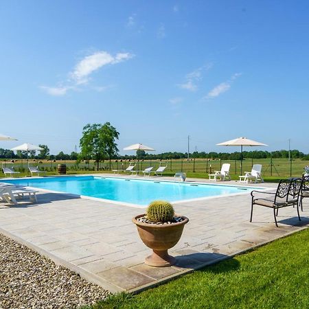 בית הארחה ארצו 	La Scuderia Casa Vacanze מראה חיצוני תמונה