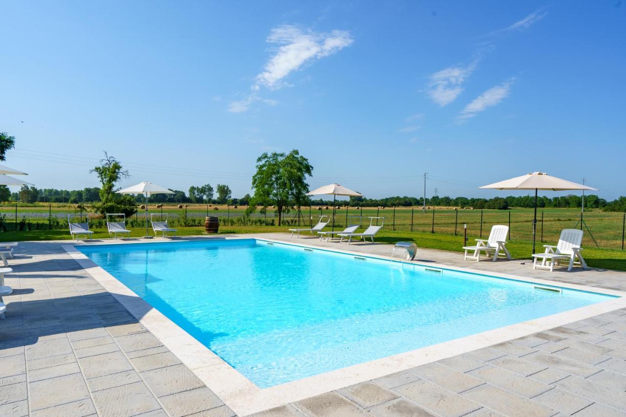 בית הארחה ארצו 	La Scuderia Casa Vacanze מראה חיצוני תמונה